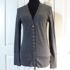 Zenna Outfitters Snap Cardigan in Gray